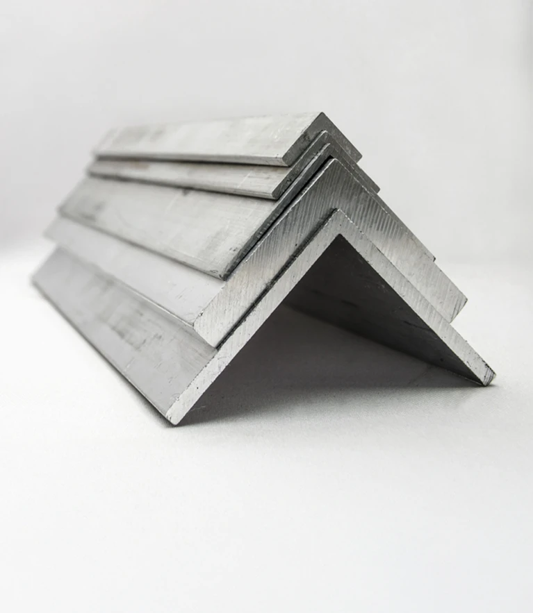 Paslanmaz Köşebent